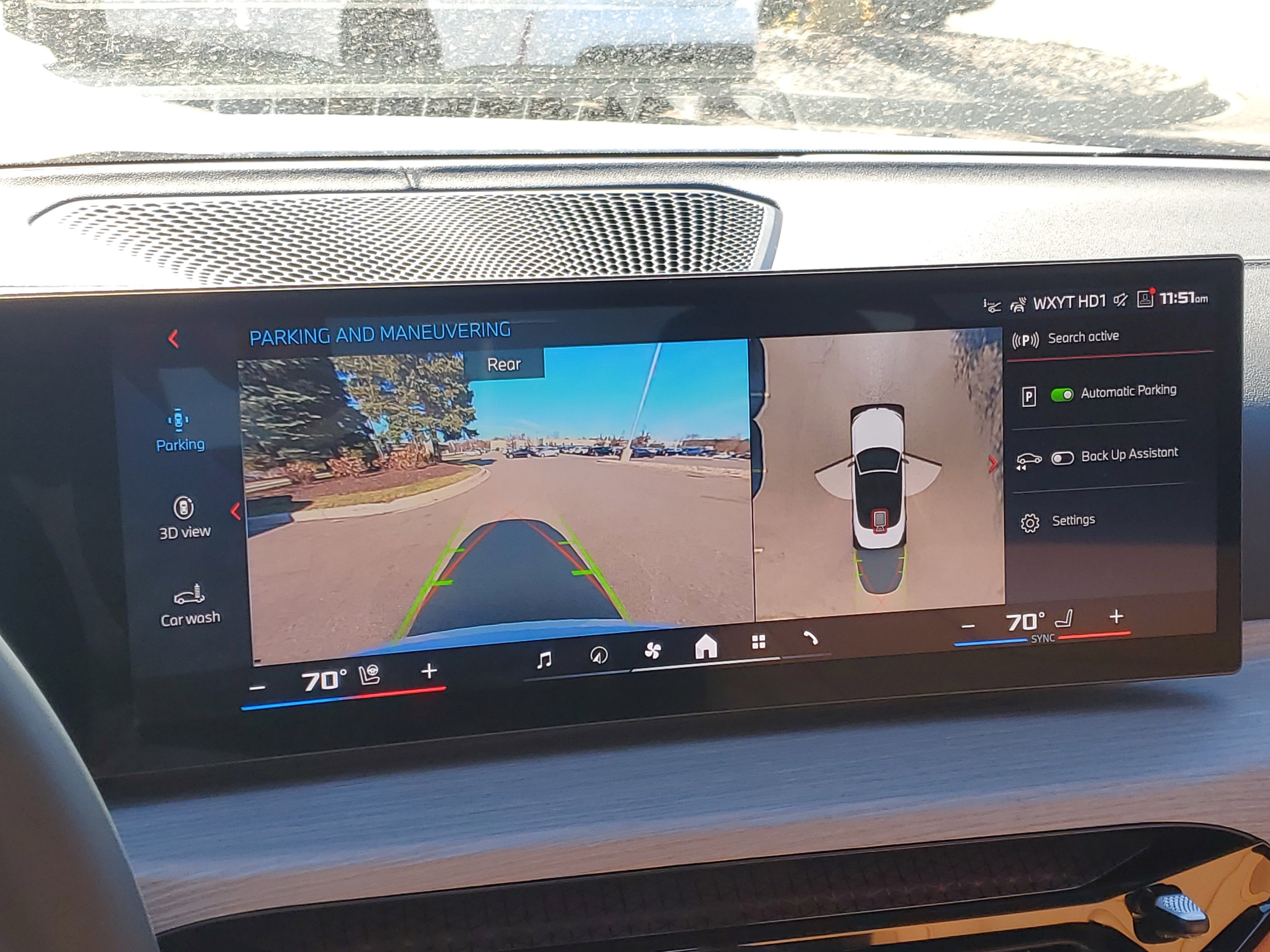 New 2026 BMW 440i xDrive Convertible w/ Premium Package image 16