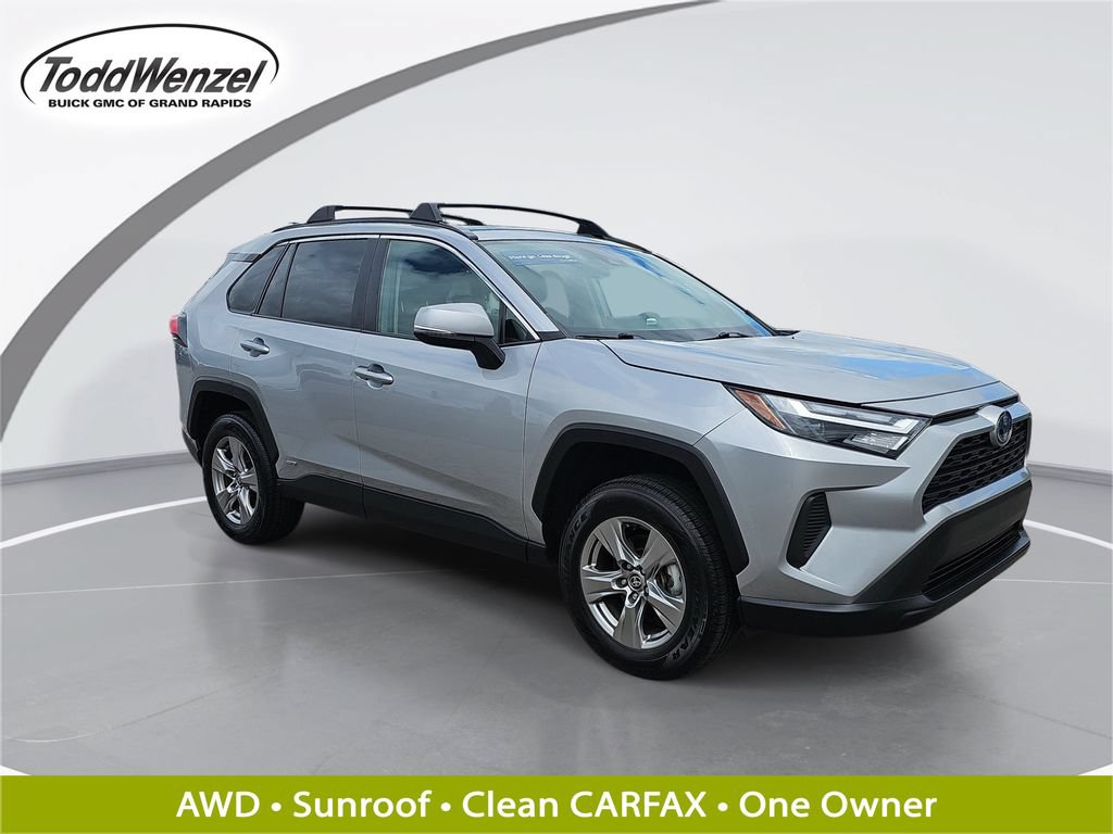 Used 2024 Toyota RAV4 XLE w/ Convenience Package AWD/4WD image 1