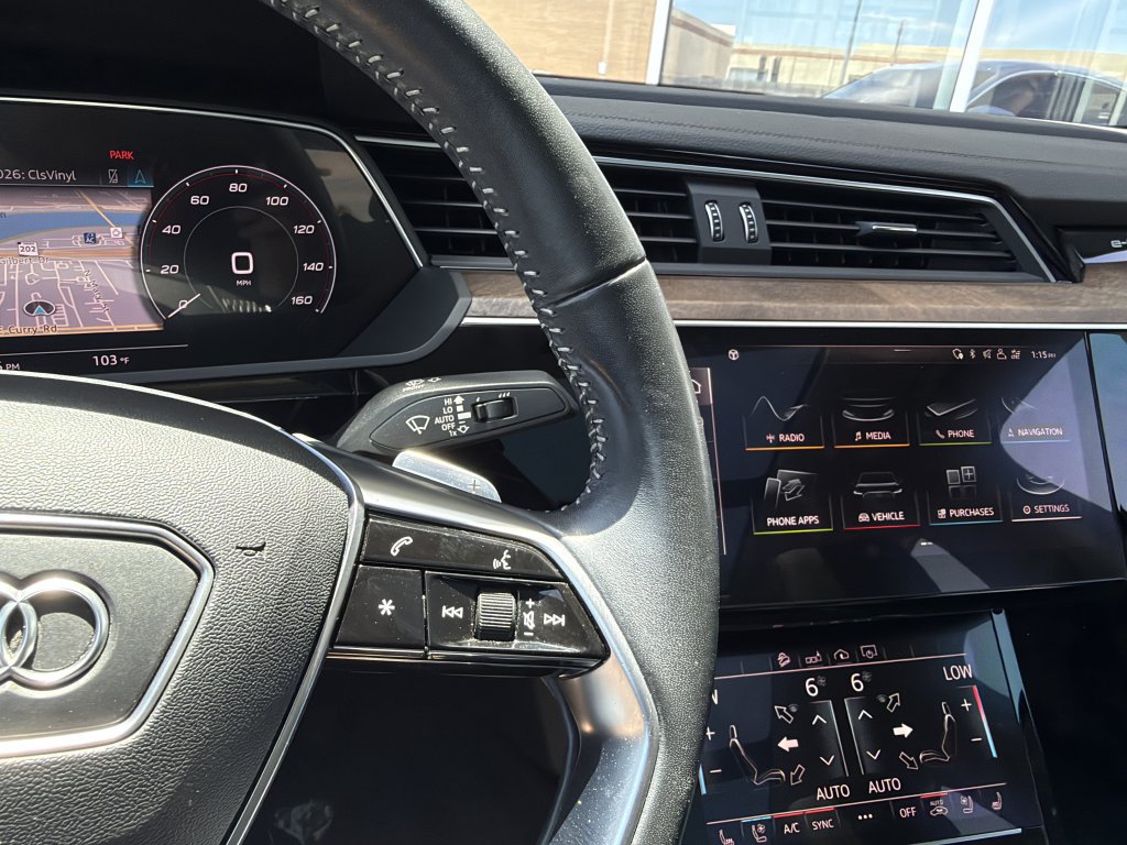 Used 2020 Audi e-tron Premium Plus AWD/4WD image 33