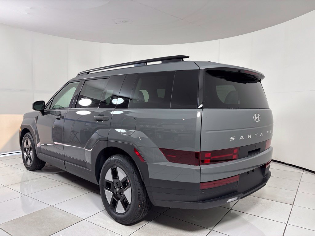 New 2027 Hyundai Santa Fe SEL FWD image 3