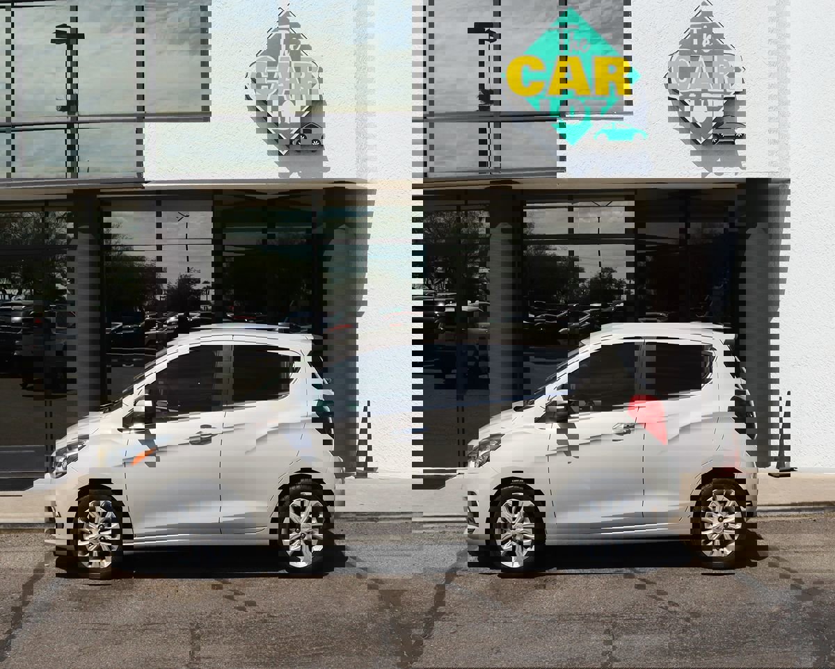 Used 2016 Chevrolet Spark LT w/ Driver Confidence Package image 8