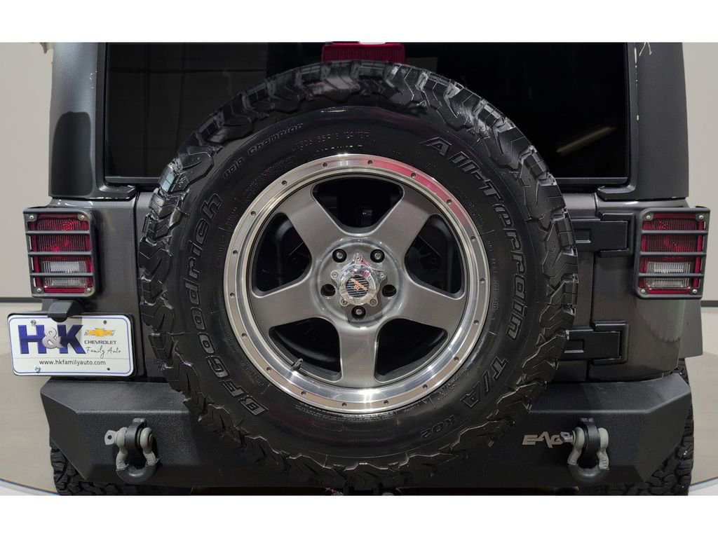 Used 2016 Jeep Wrangler Sport AWD/4WD image 25