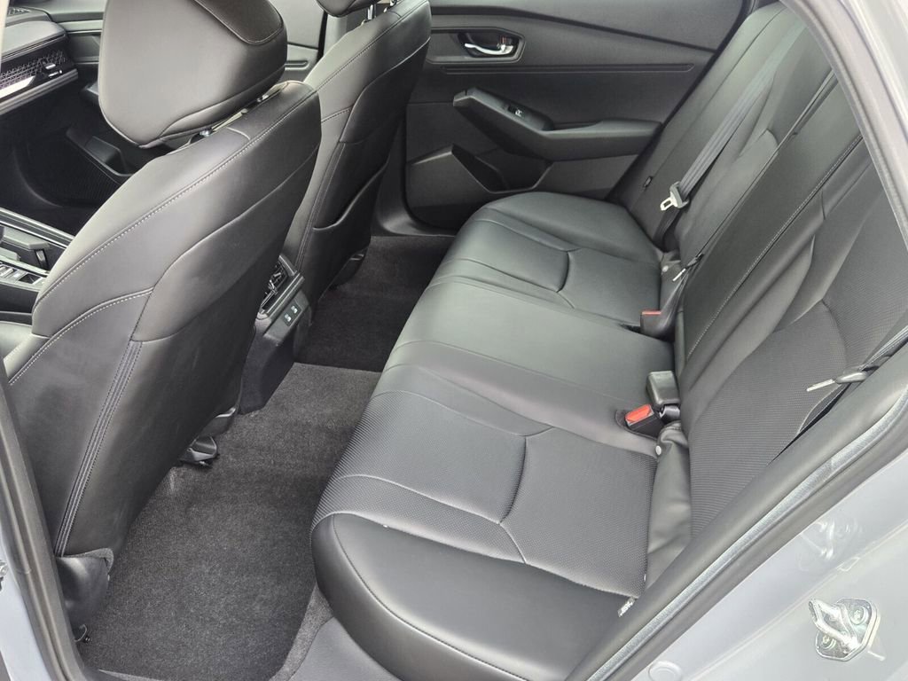 Certified 2024 Honda Accord EX-L image 11