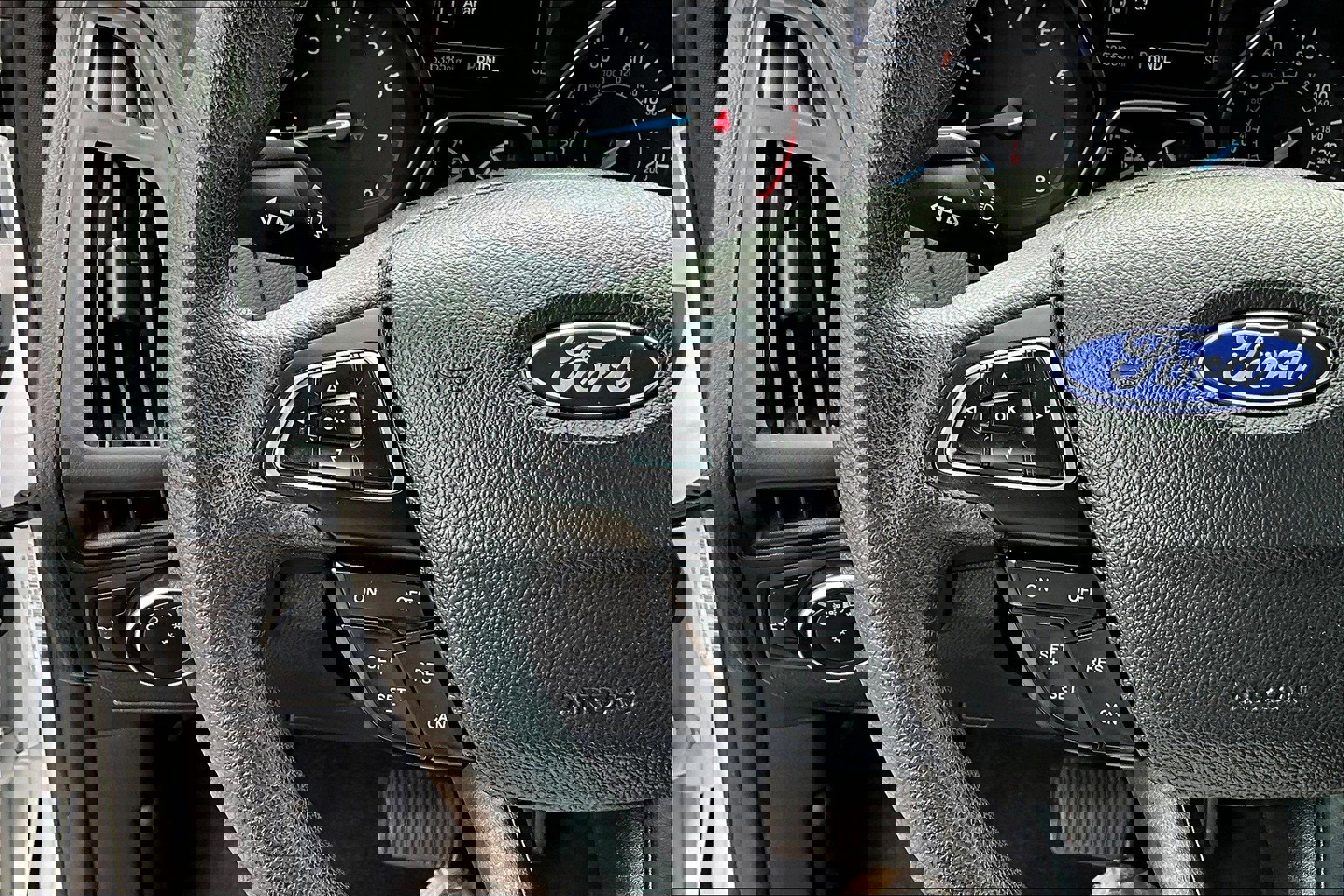 Used 2018 Ford Focus SE image 22