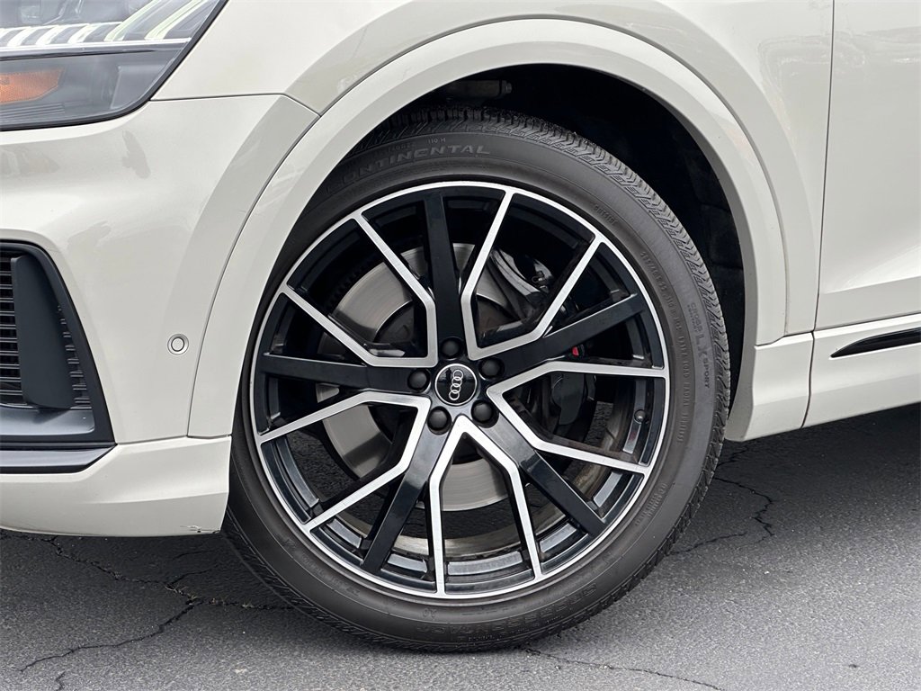 Used 2020 Audi SQ8 Prestige w/ Prestige Package image 2