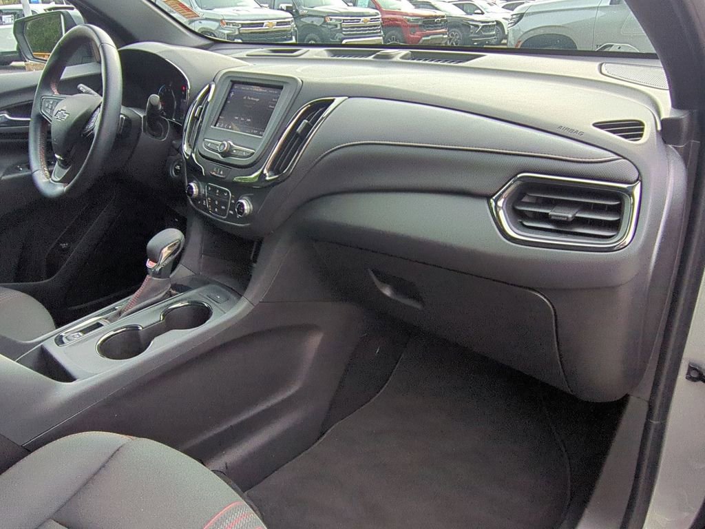 Used 2024 Chevrolet Equinox RS image 27
