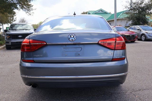 Used 2016 Volkswagen Passat 1.8T S image 6