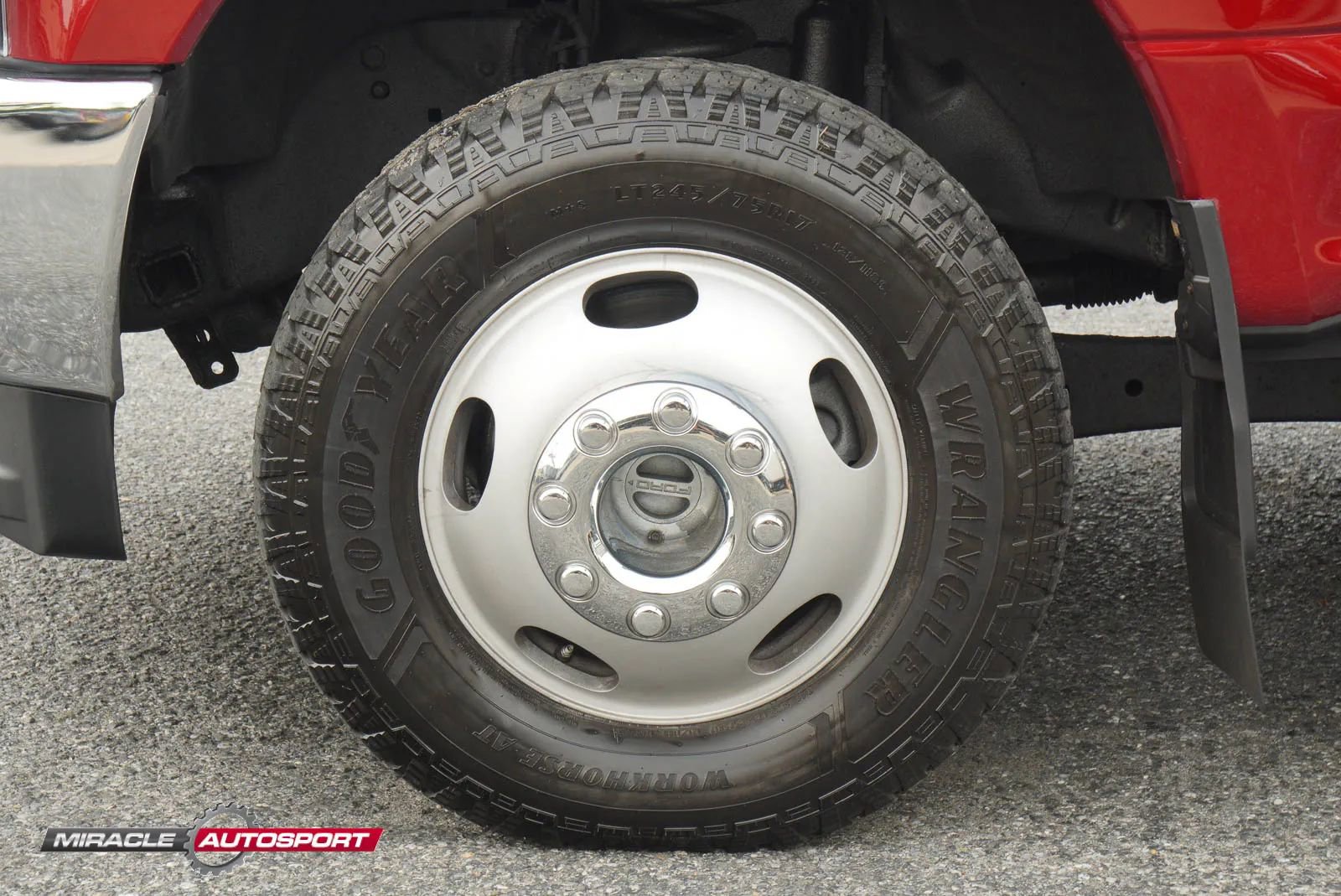 Used 2017 Ford F350 Lariat w/ Lariat Ultimate Package image 13