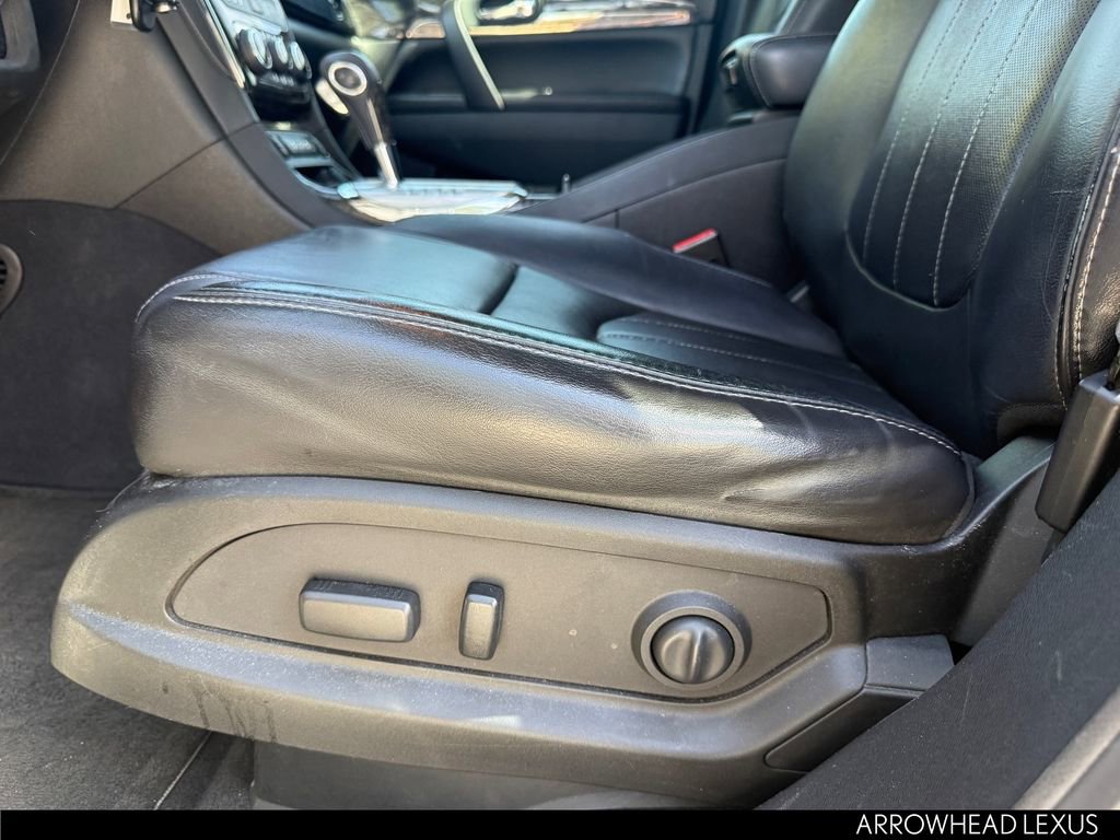 Used 2014 Buick Enclave Premium w/ Trailering Provision Package FWD image 11