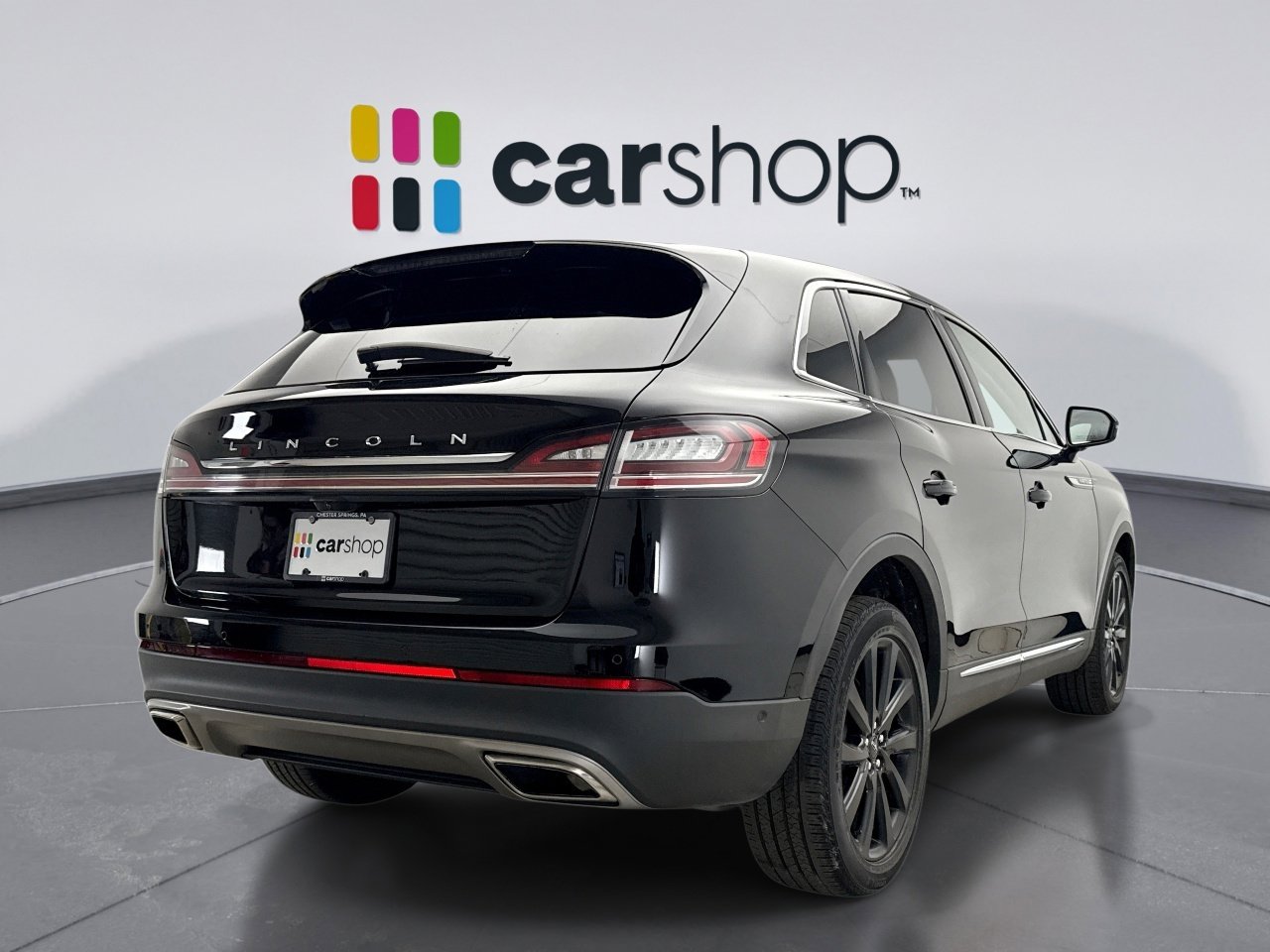 Used 2023 Lincoln Nautilus Reserve w/ Equipment Group 201A image 5