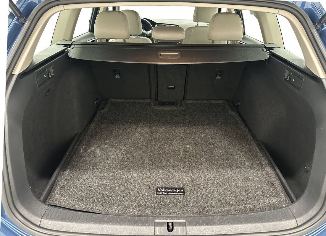 Used 2019 Volkswagen Golf Alltrack S AWD/4WD image 15