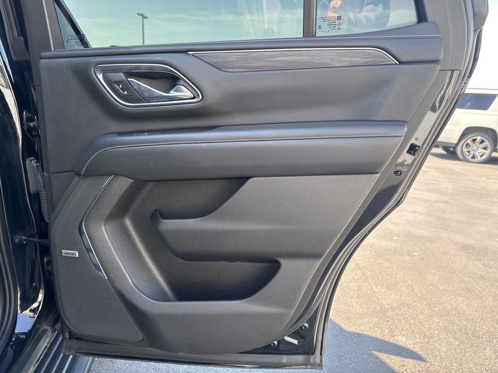 Used 2021 GMC Yukon SLT w/ SLT Luxury Plus Package AWD/4WD image 40