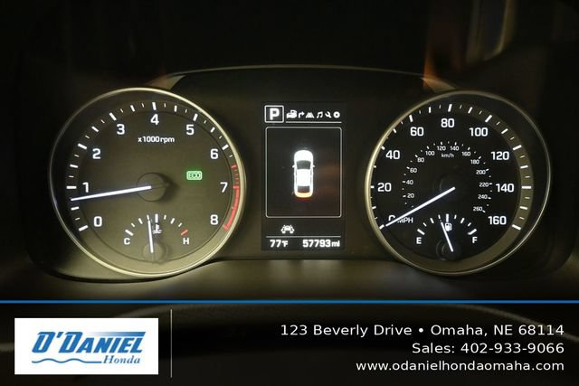 Used 2017 Hyundai Elantra Limited w/ Limited Ultimate Package 09 FWD image 28