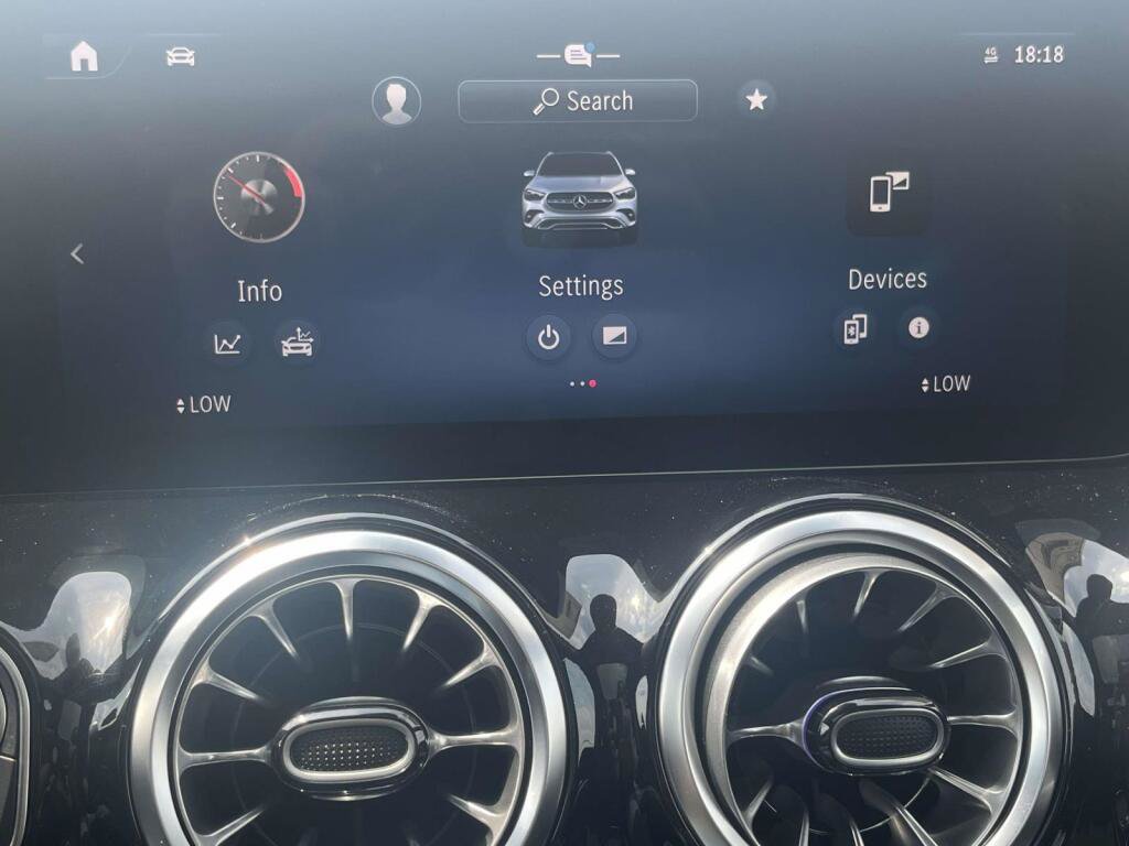 New 2026 Mercedes-Benz GLA 250 4MATIC image 25