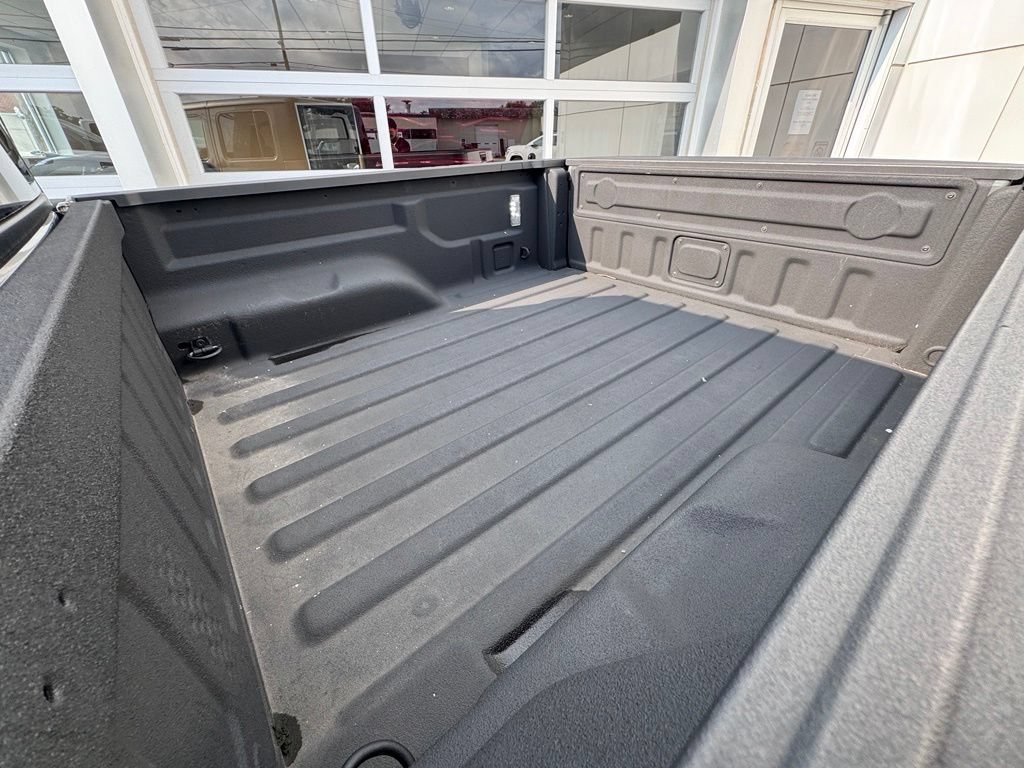 Used 2021 Jeep Gladiator Overland AWD/4WD image 28