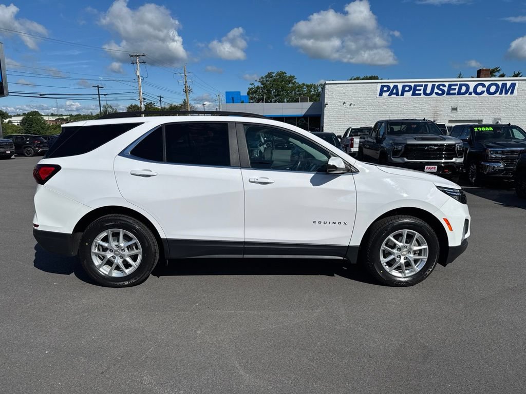 Used 2022 Chevrolet Equinox LT AWD/4WD image 3