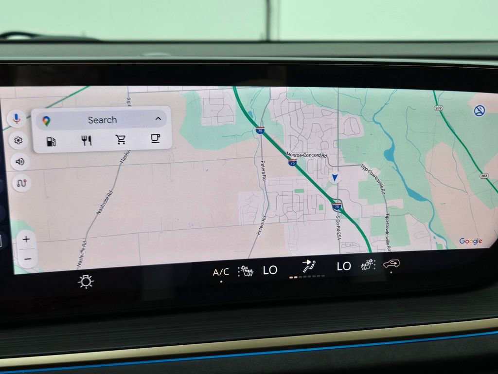 New 2025 Buick Envision Sport Touring image 5