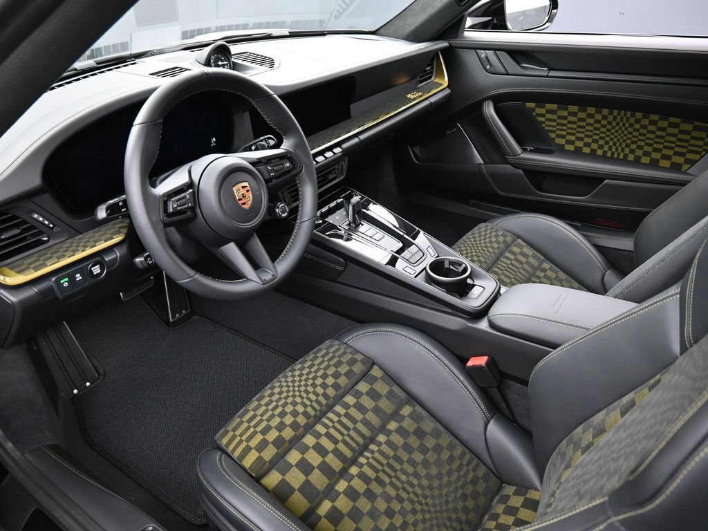 New 2026 Porsche 911 GTS RWD image 4