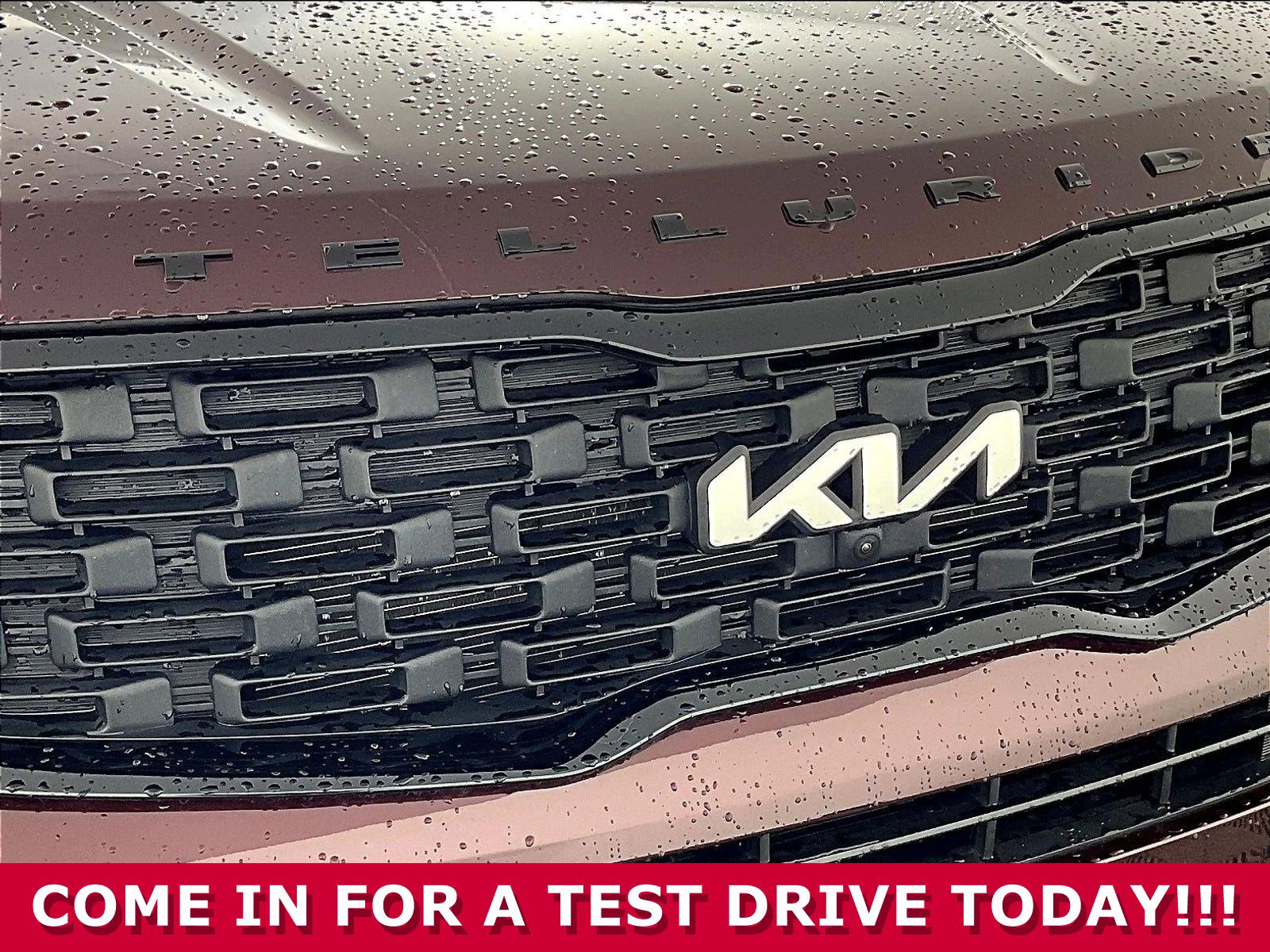 Used 2022 Kia Telluride SX w/ Nightfall Edition Package AWD/4WD image 30