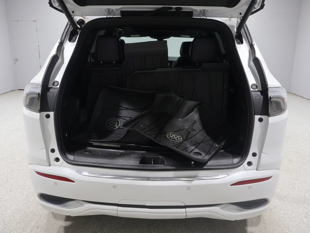 Used 2022 Buick Enclave Avenir w/ Trailering Package, 5000 lbs. AWD/4WD image 21