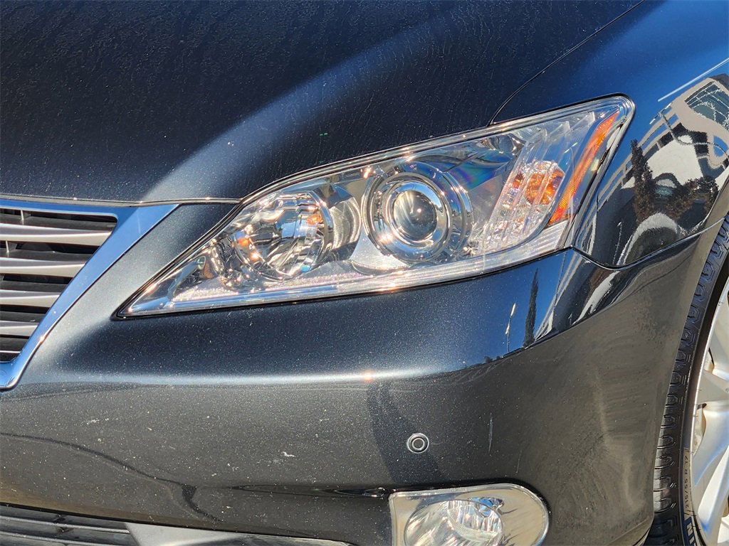 Used 2011 Lexus ES 350 image 9