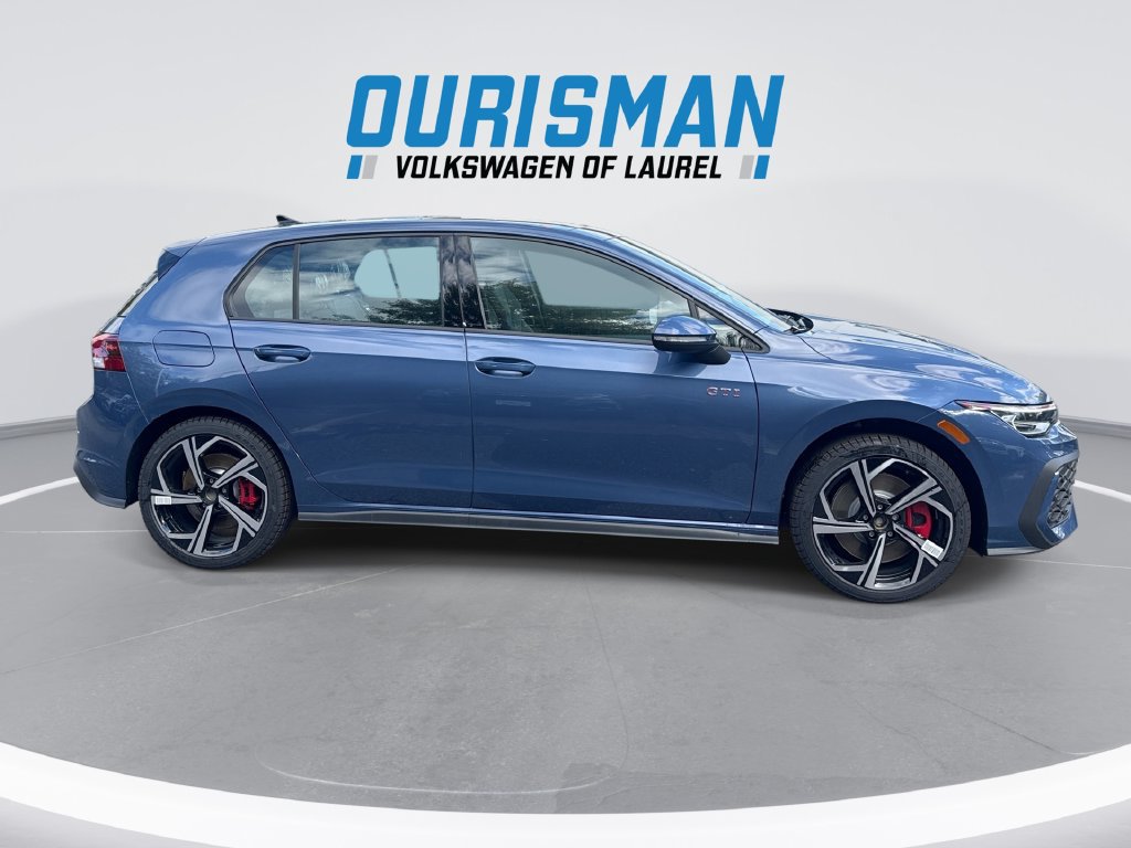 New 2026 Volkswagen GTI SE FWD image 9
