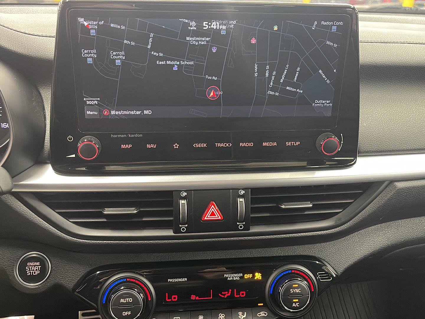 Used 2022 Kia Forte GT-Line w/ GT-Line Premium Package image 15