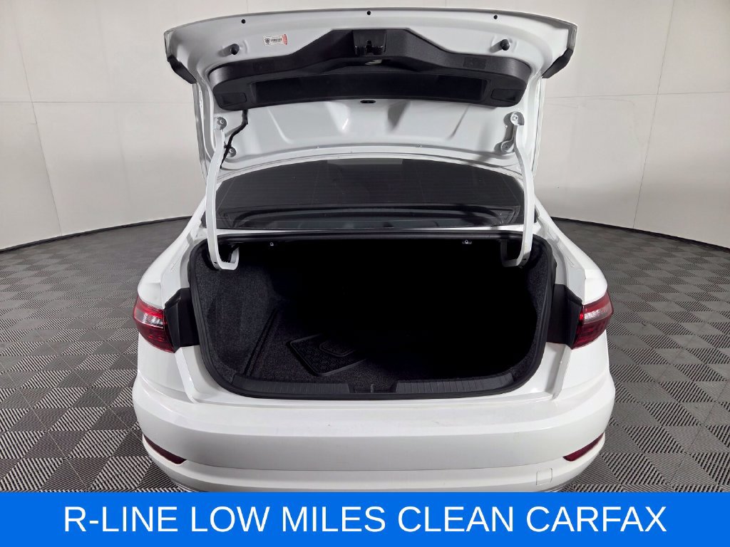 Used 2021 Volkswagen Jetta R-Line w/ R-Line Cold Weather Package FWD image 26