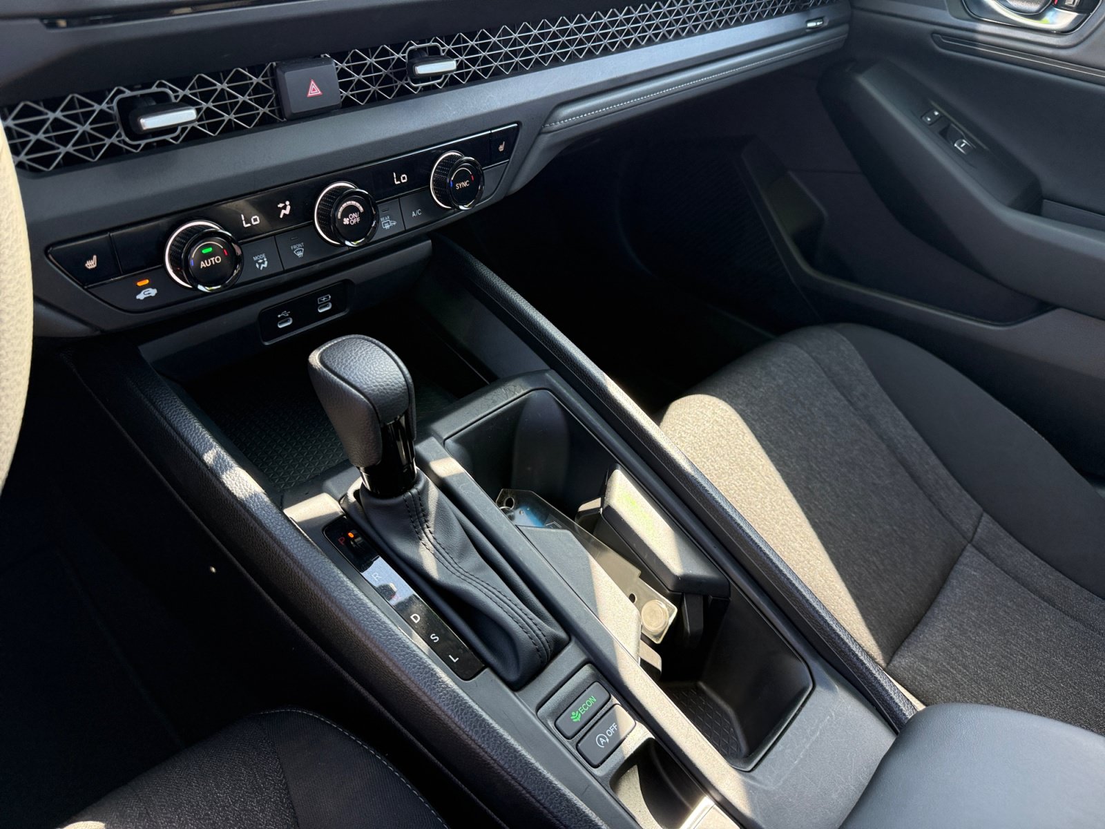Certified 2024 Honda Accord EX image 13