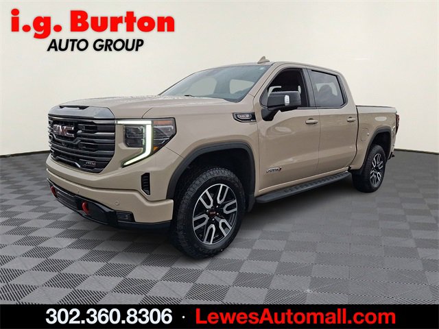 Used 2023 GMC Sierra 1500 AT4 w/ AT4 Preferred Package image 3