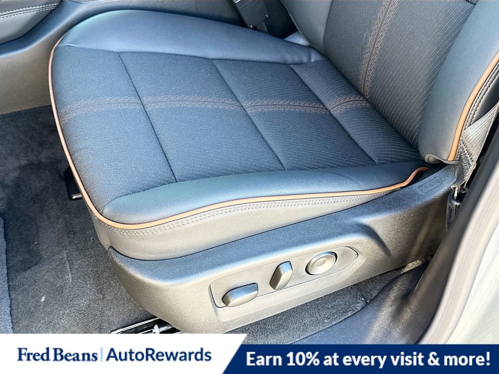 New 2026 GMC Canyon AT4 image 18