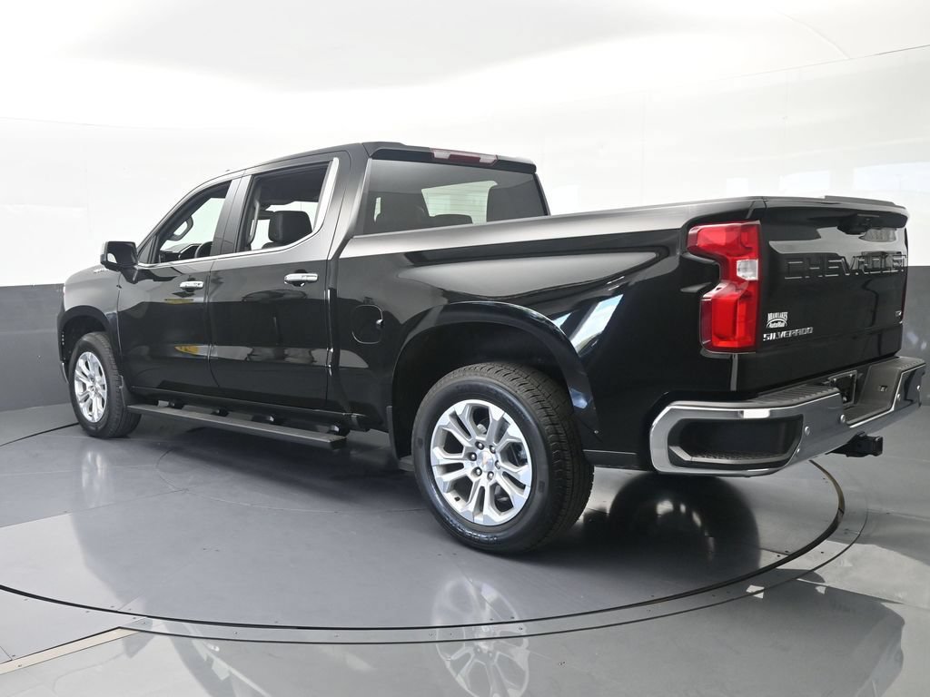 Used 2026 Chevrolet Silverado 1500 LTZ RWD image 4