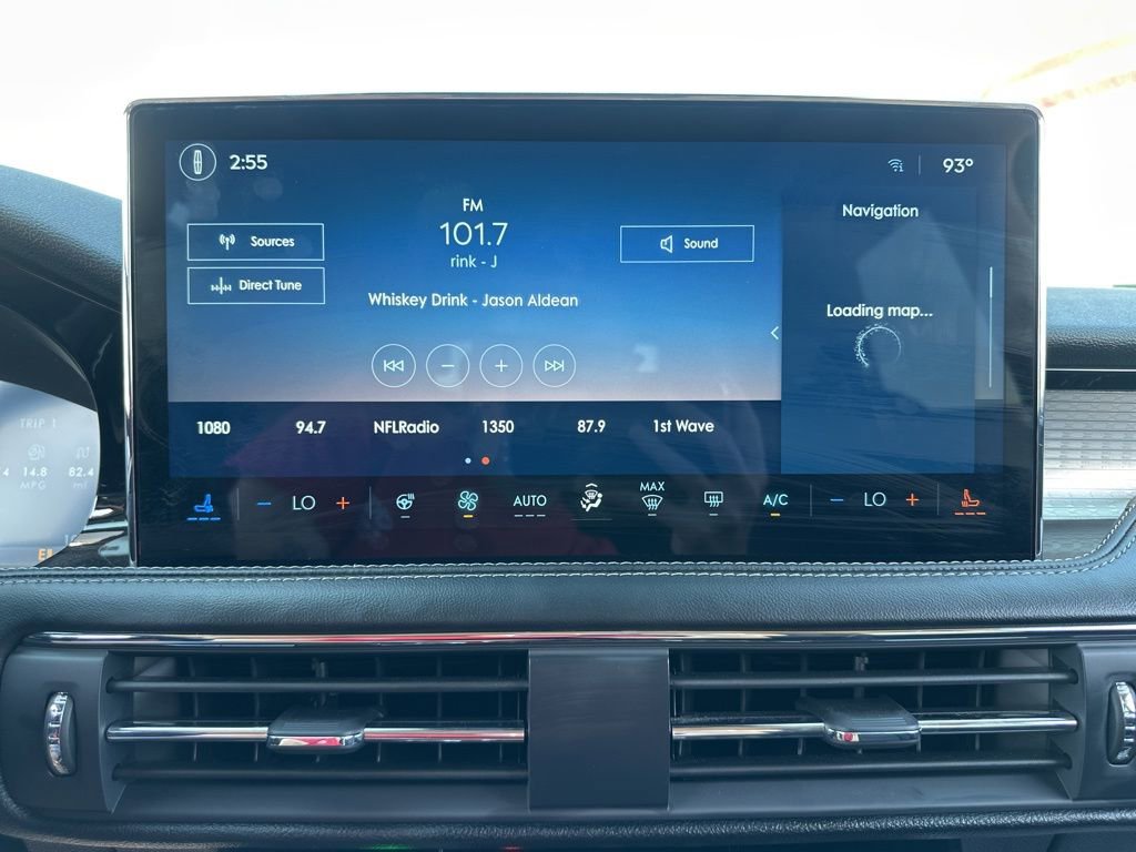 Used 2024 Lincoln Corsair AWD w/ Equipment Group 101A image 36