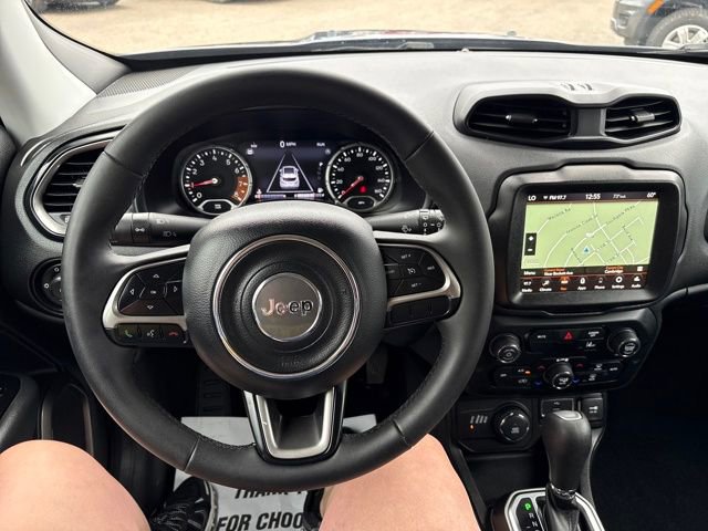 Used 2022 Jeep Renegade Latitude AWD/4WD image 10