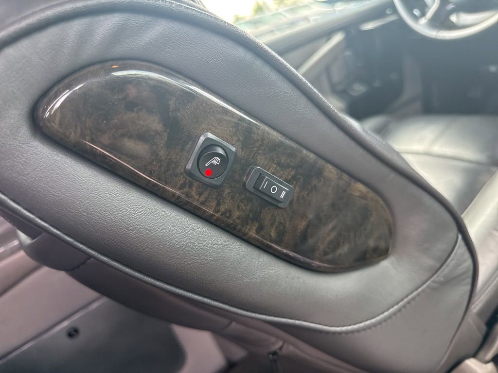 Used 2017 GMC Savana 2500 Extended RWD image 16