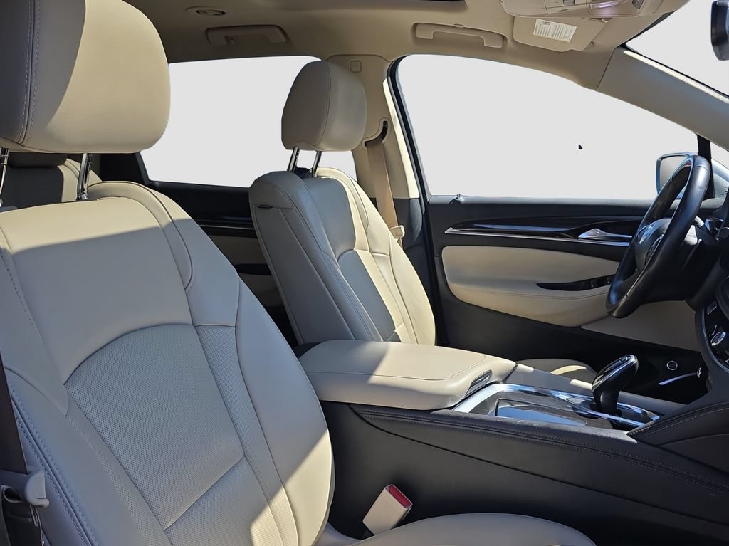 Used 2020 Buick Enclave Essence FWD image 20