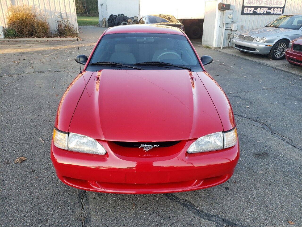 Used 1994 Ford Mustang GT RWD image 3