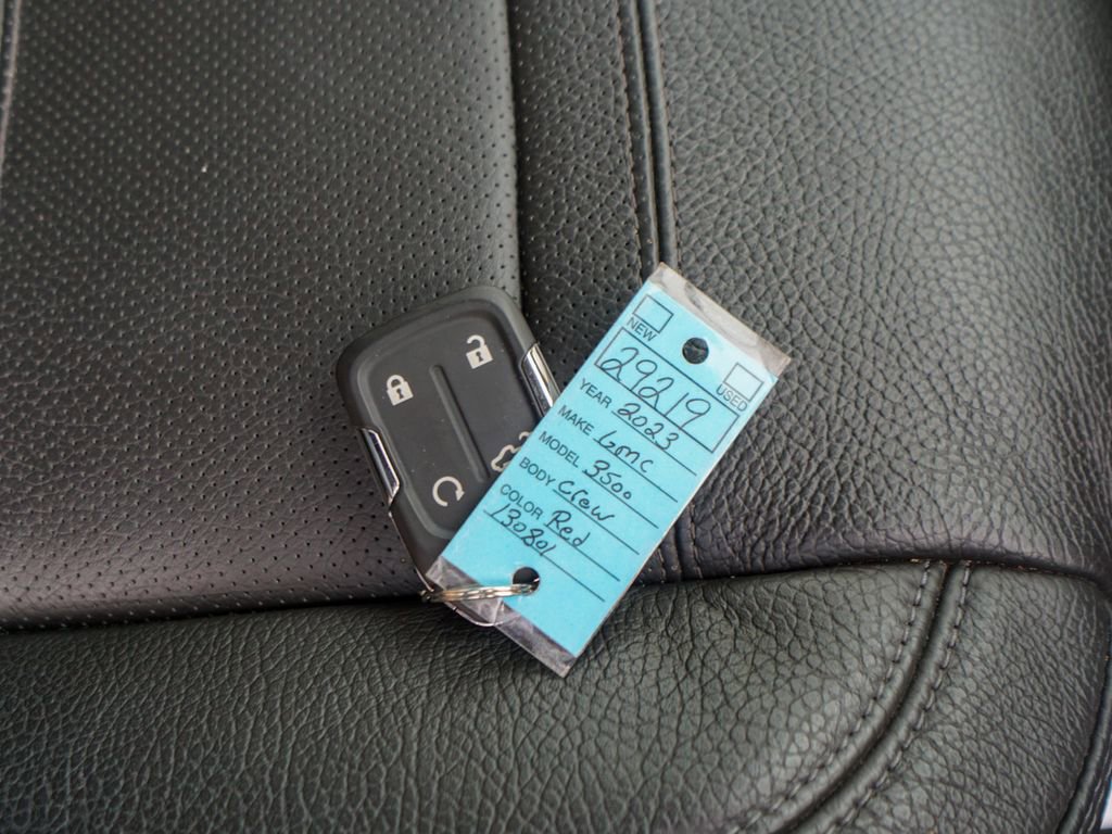 Used 2023 GMC Sierra 3500 Denali w/ Denali Ultimate Package image 41