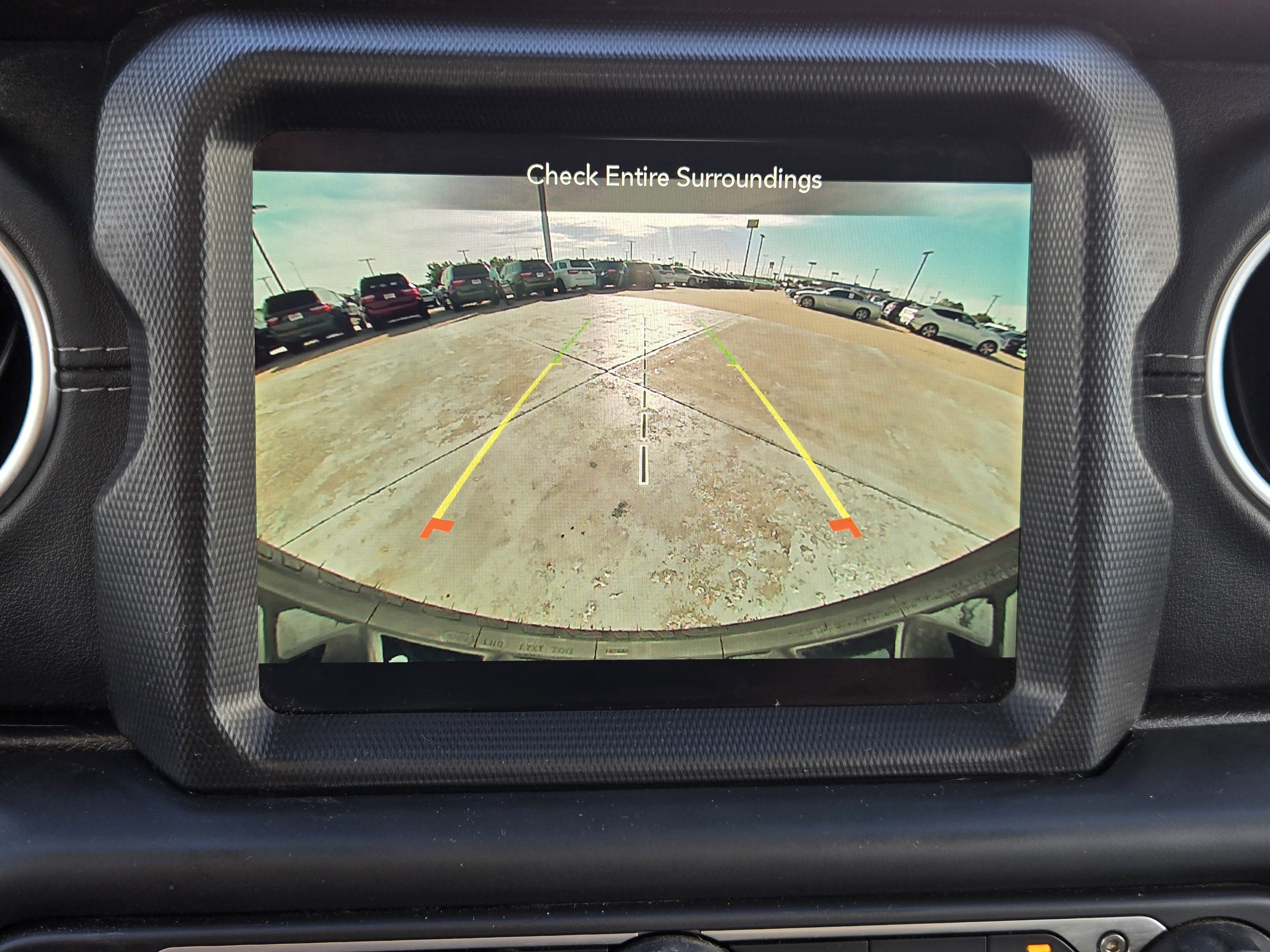 Used 2021 Jeep Wrangler Unlimited Sahara w/ Cold Weather Group image 21