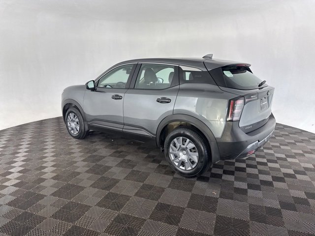 Used 2025 Nissan Kicks S image 7