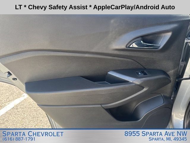 Used 2024 Chevrolet Trax LT FWD image 25