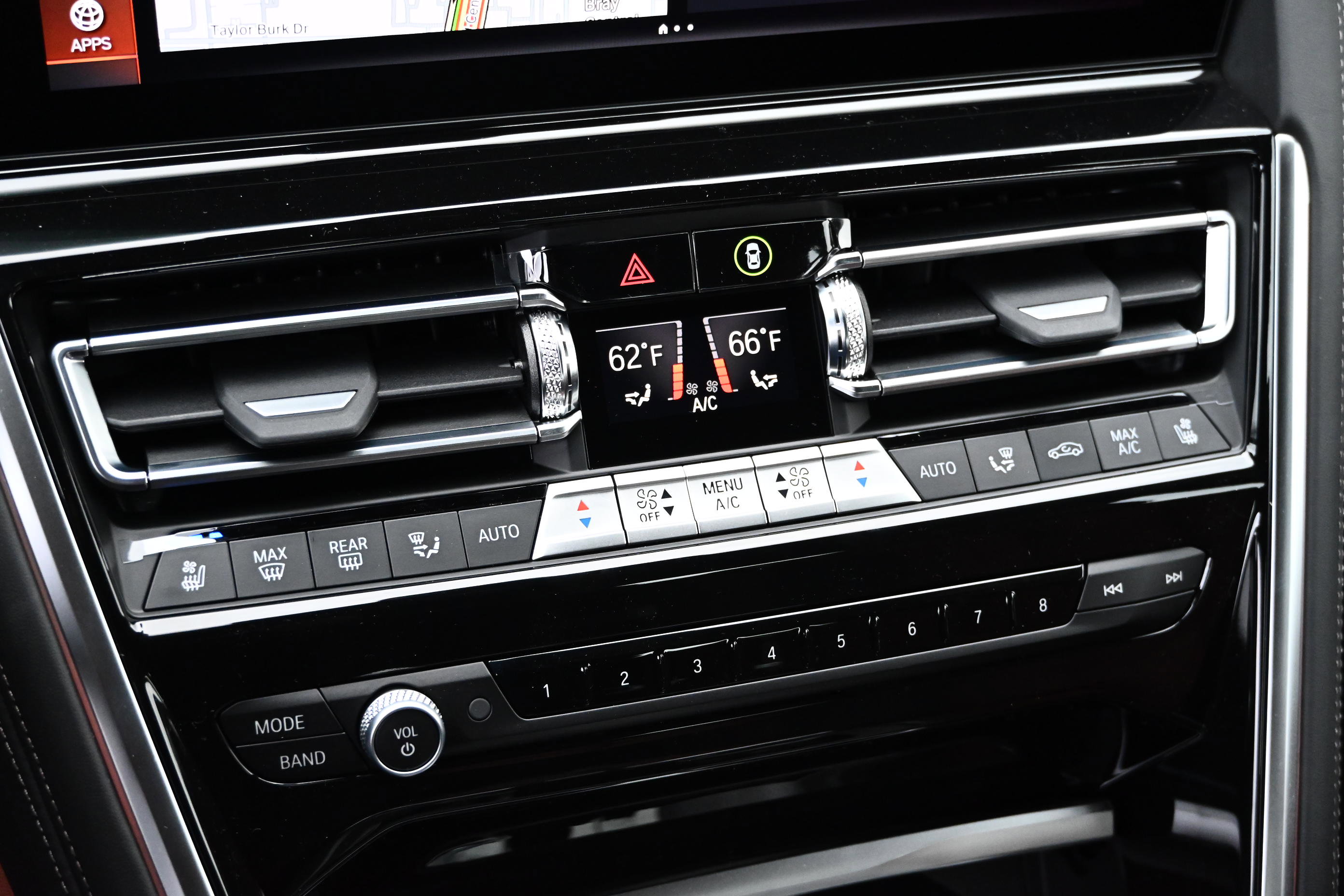 New 2026 BMW 840i xDrive image 17