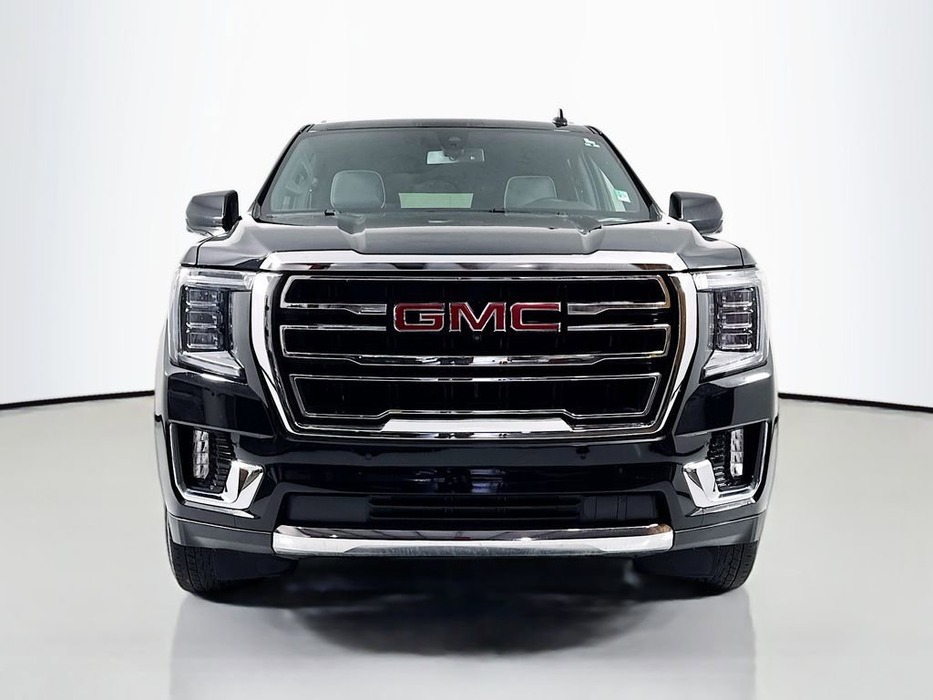 Used 2022 GMC Yukon SLT w/ SLT Luxury Package image 2
