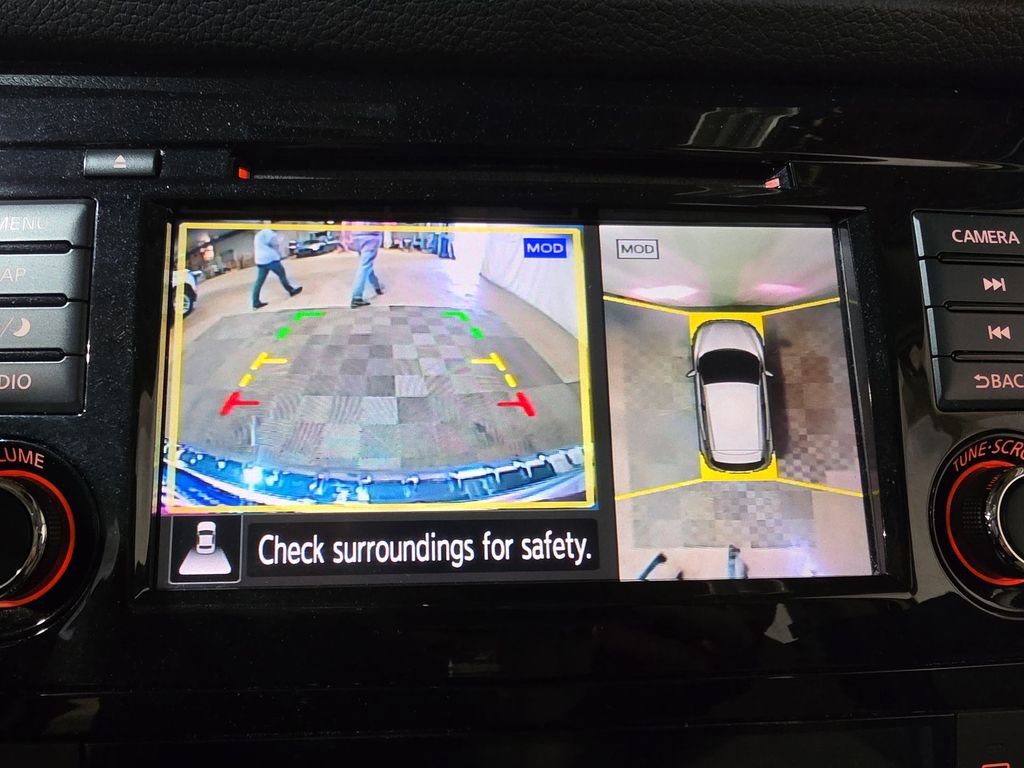 Used 2022 Nissan Rogue Sport SL w/ Premium Package image 24