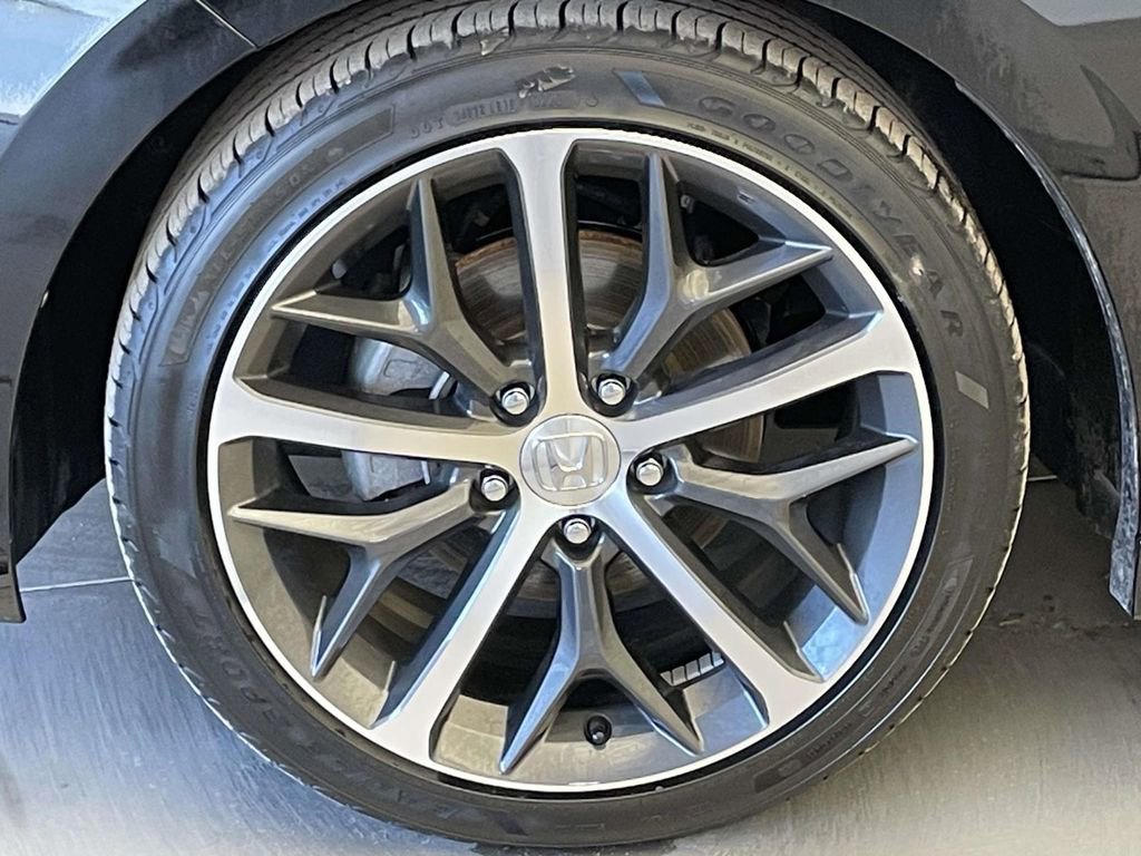 Used 2023 Honda Civic Touring image 11