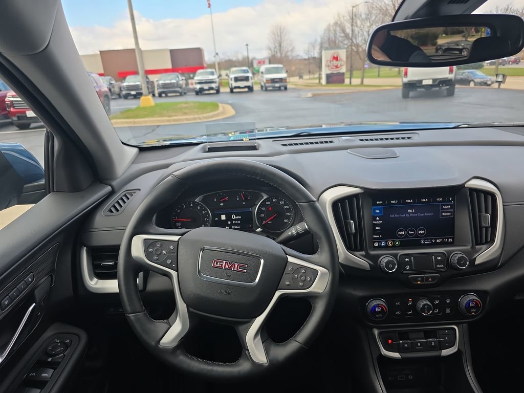 Certified 2024 GMC Terrain SLT w/ Infotainment Package II AWD/4WD image 15