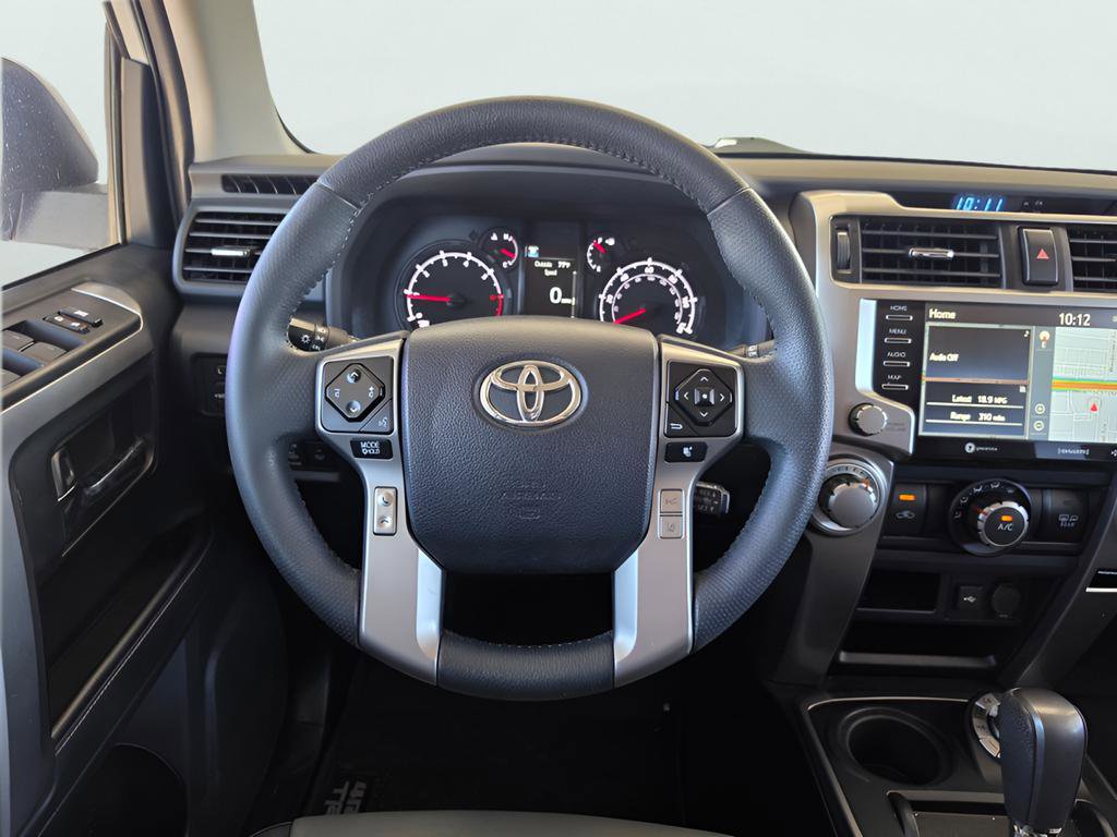 Used 2022 Toyota 4Runner SR5 Premium w/ Moonroof Package AWD/4WD image 26