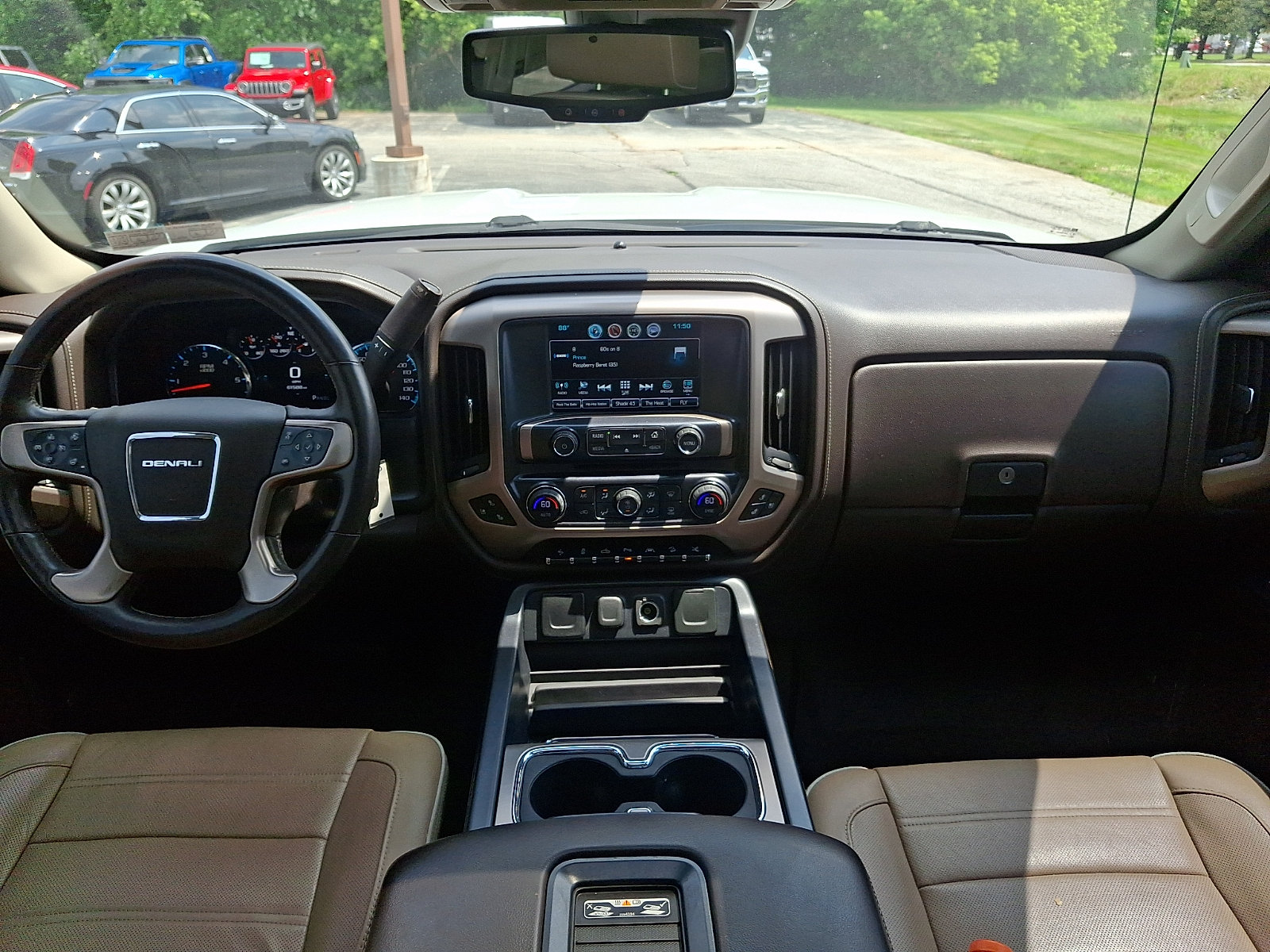Used 2017 GMC Sierra 1500 Denali w/ Denali Ultimate Package AWD/4WD image 16