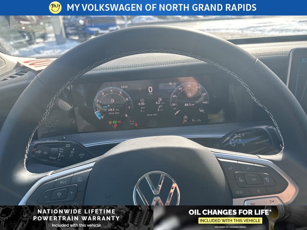 New 2026 Volkswagen Tiguan SE image 21