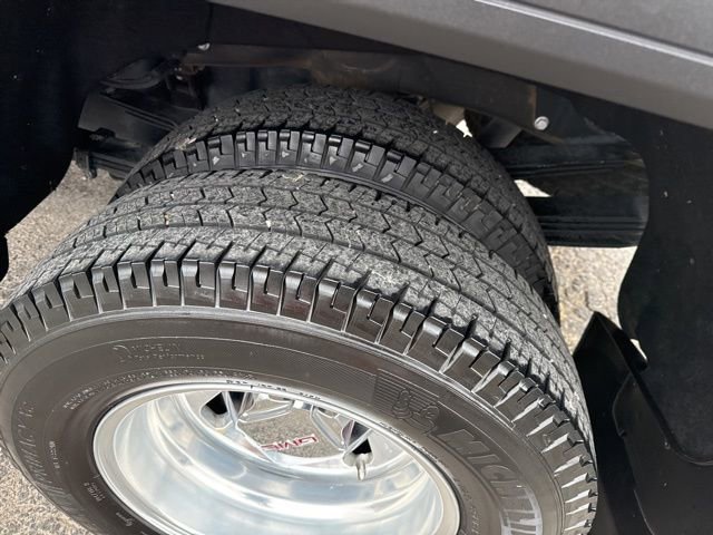 Used 2024 GMC Sierra 3500 SLT w/ SLT Premium Package AWD/4WD image 26